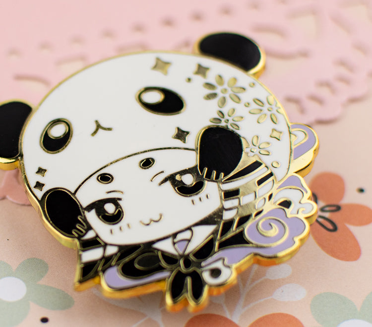 Panda Hat Gold Pin